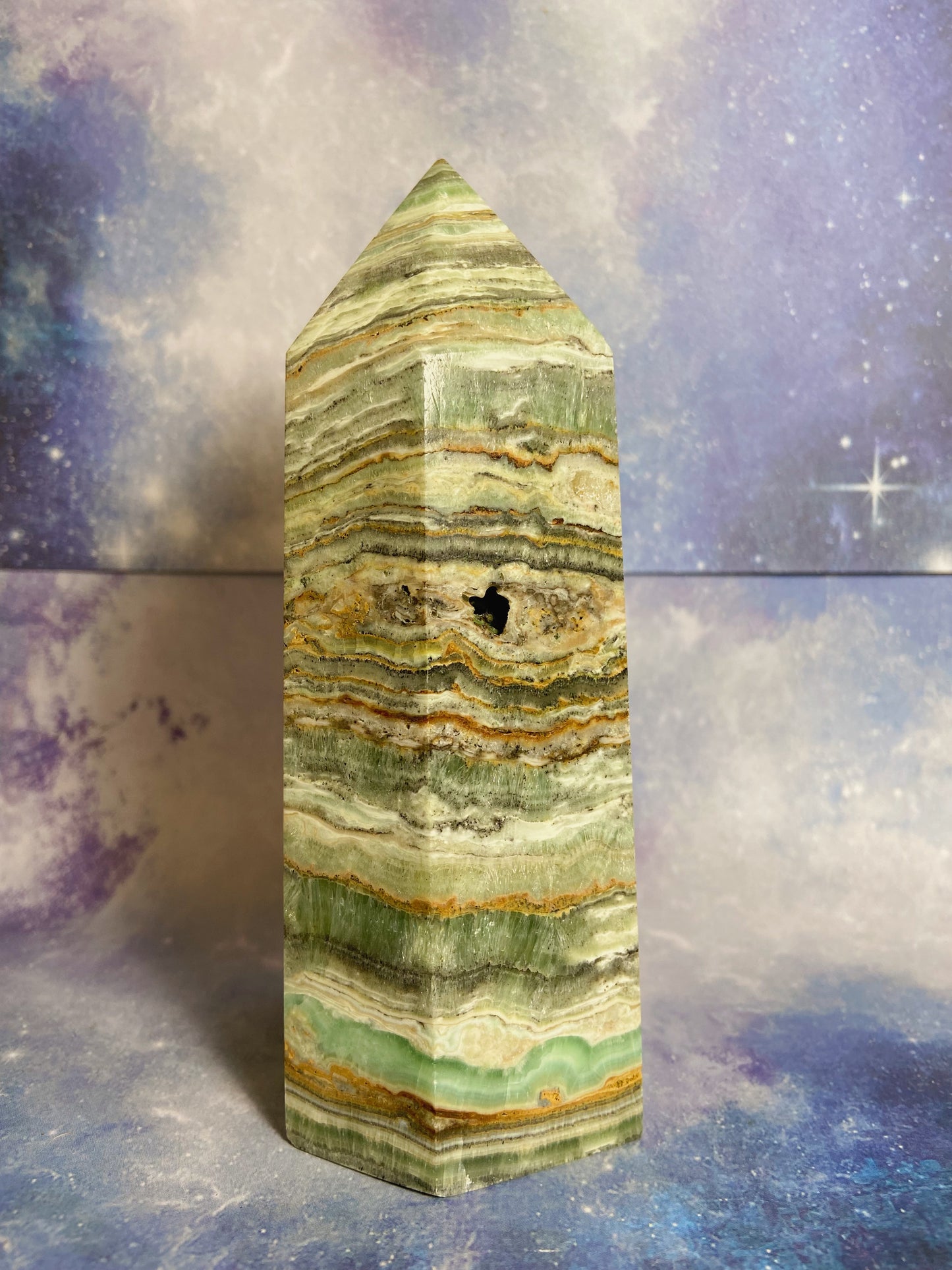 Kiwi Calcite Tower