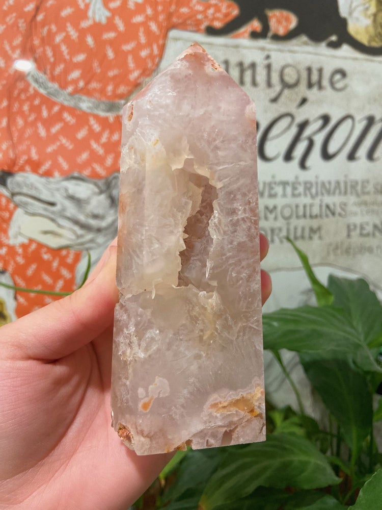 Druzy Flower Agate Tower
