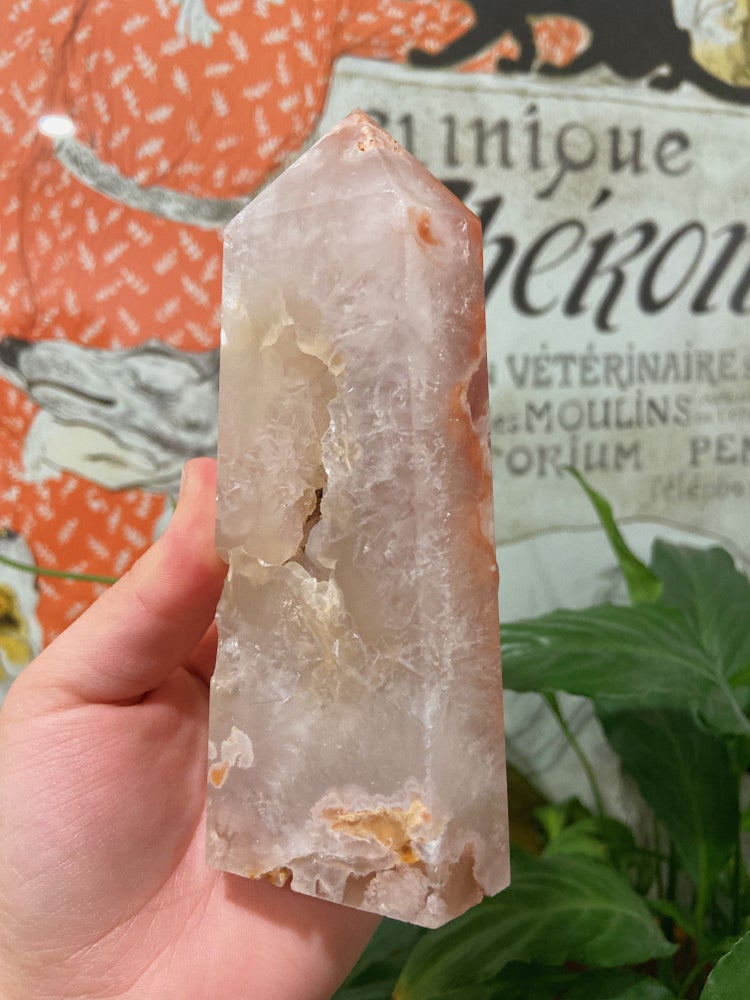 Druzy Flower Agate Tower