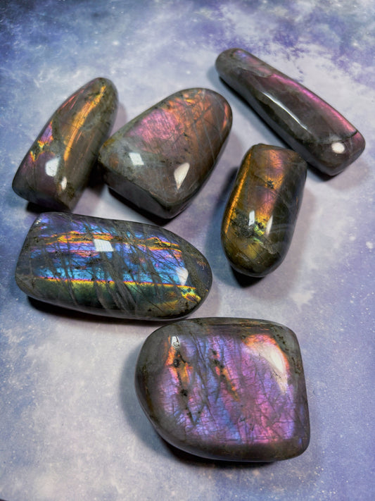 Labradorite Freefrom