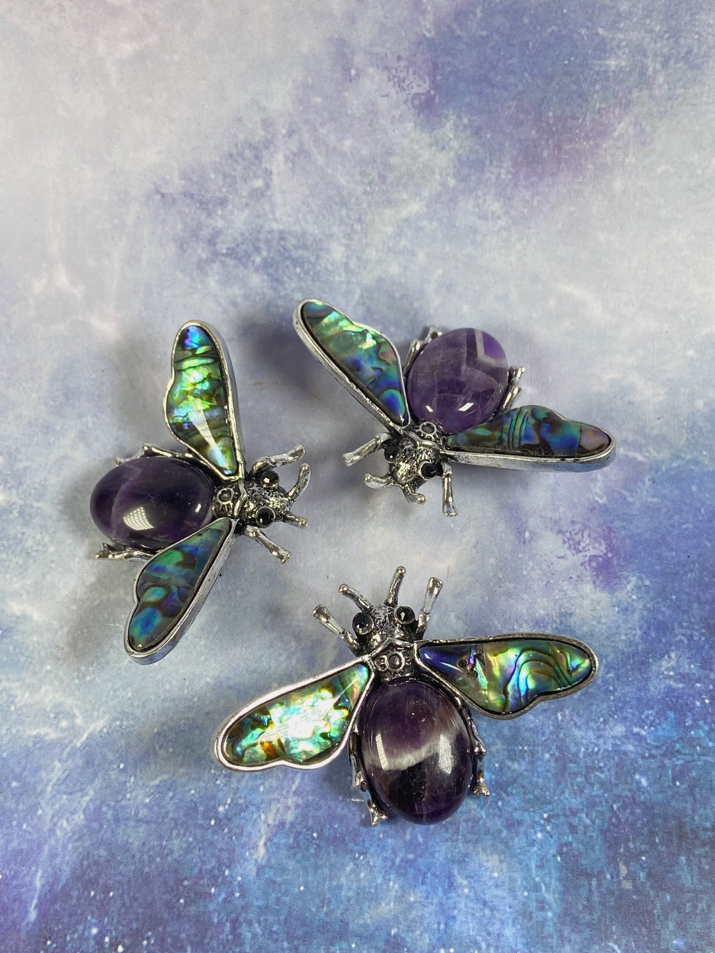 Shell and Amethyst Bee Brooch/Pendant