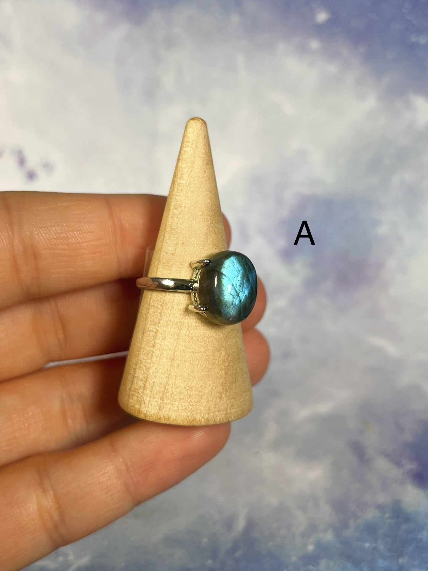 Flashy Labradorite Ring