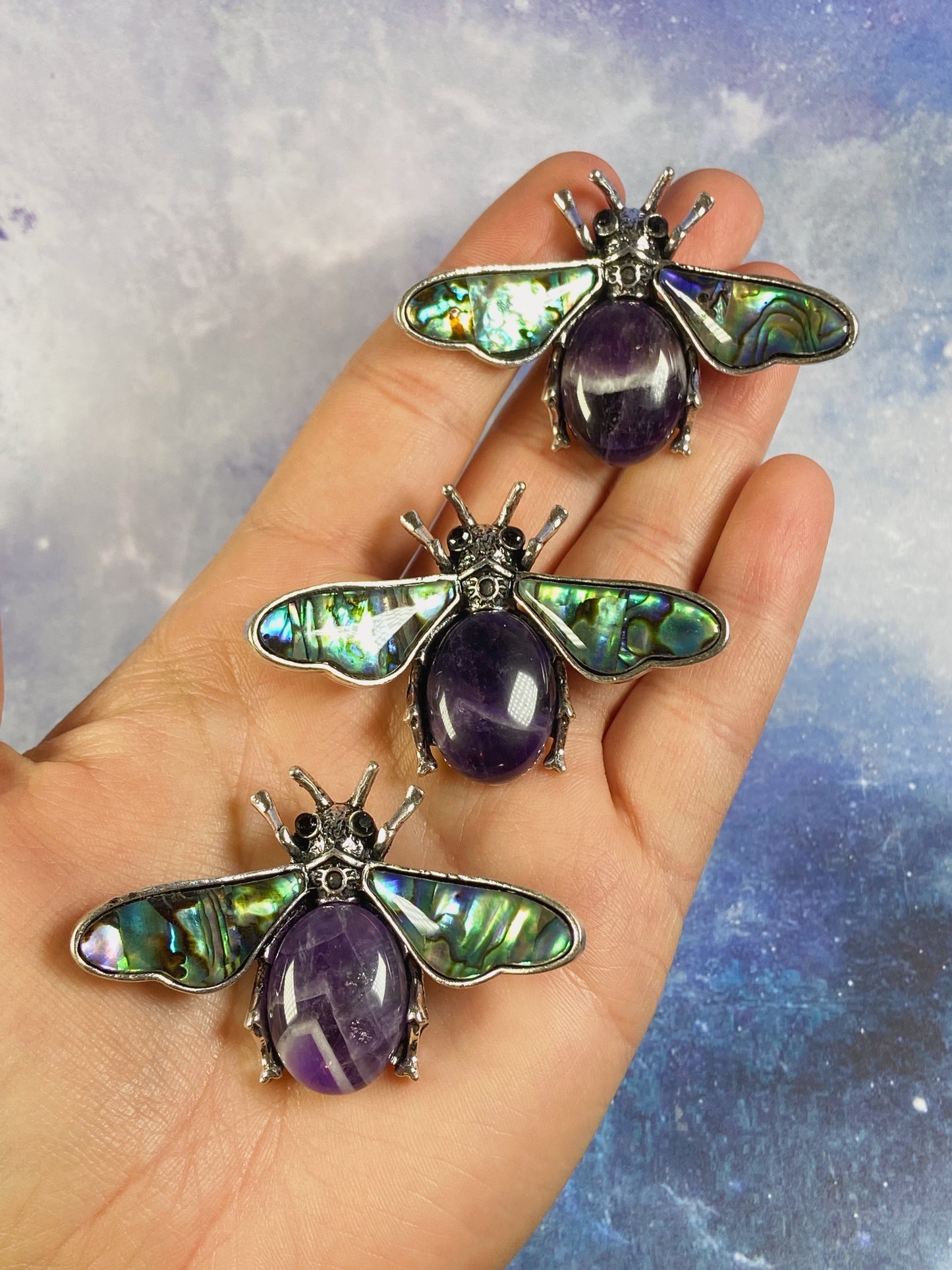 Shell and Amethyst Bee Brooch/Pendant